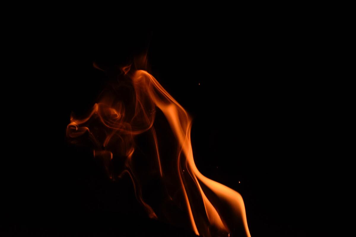 огонь, пламя, оранжевые, искра, костер