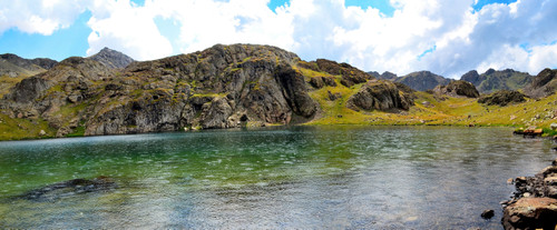 скалы, вода, зеленые